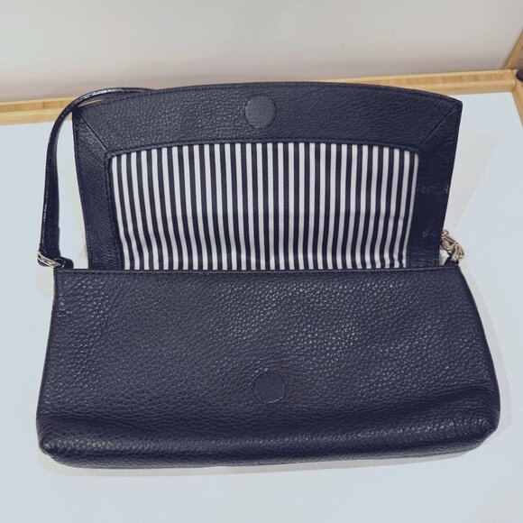 kate spade new york Small Black Leather Purse/Wristlet EUC - Picture 3 of 8